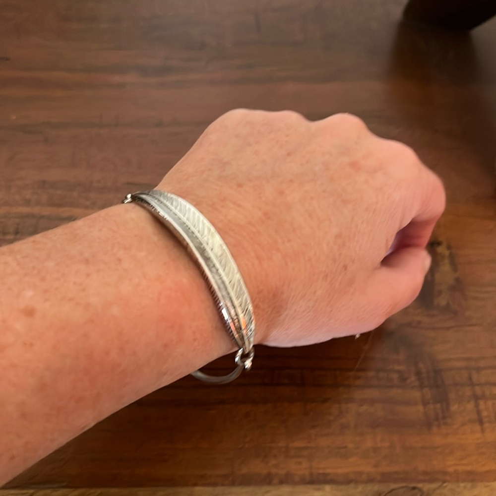 Lia Sophia feather bangle